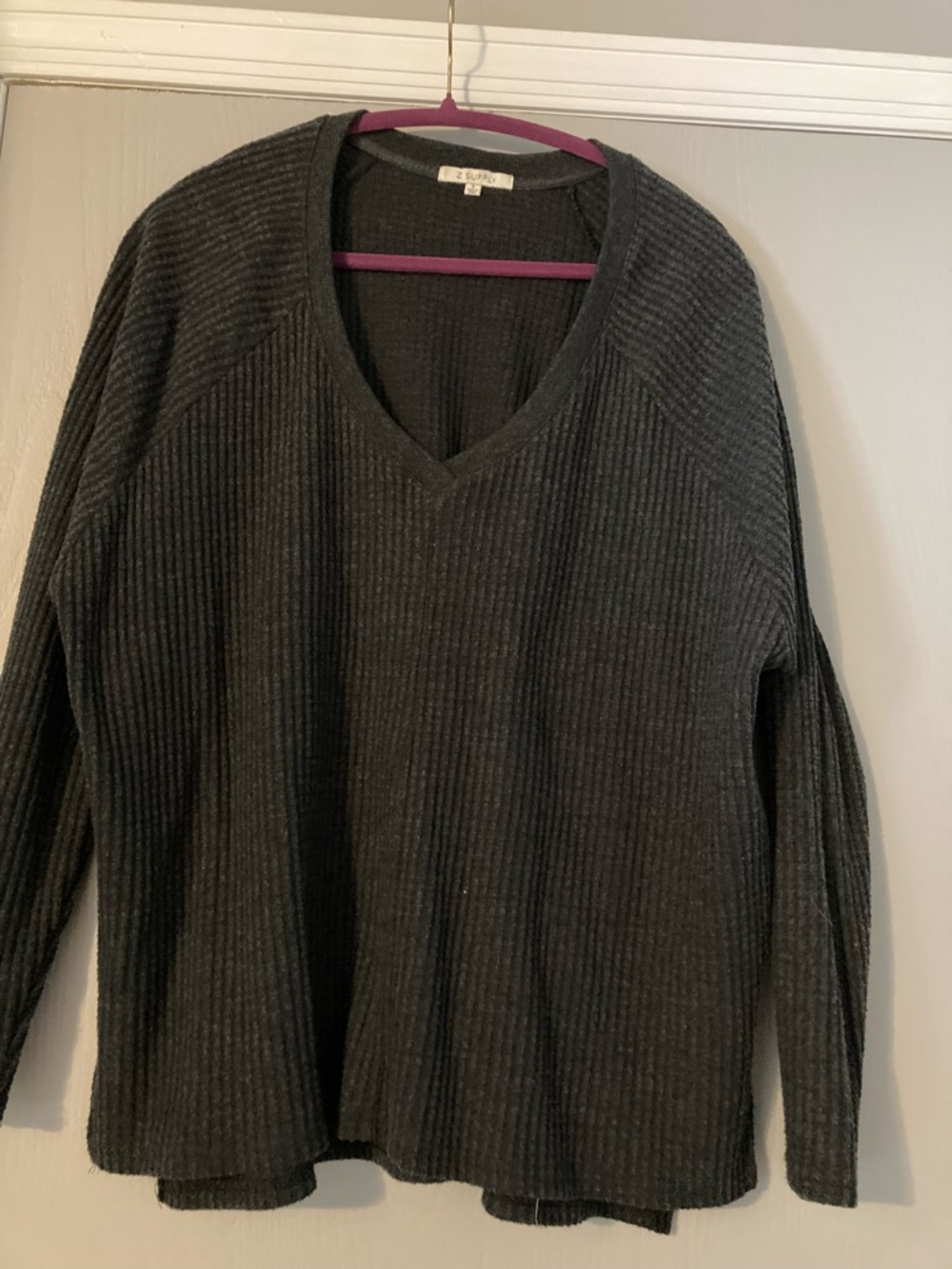 Z Supply Charcoal Ribbed V-Neck thermal Tunic.